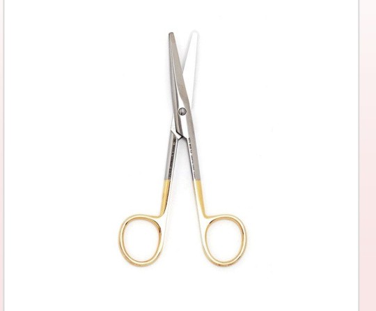 Dressing Sucissors Curved
